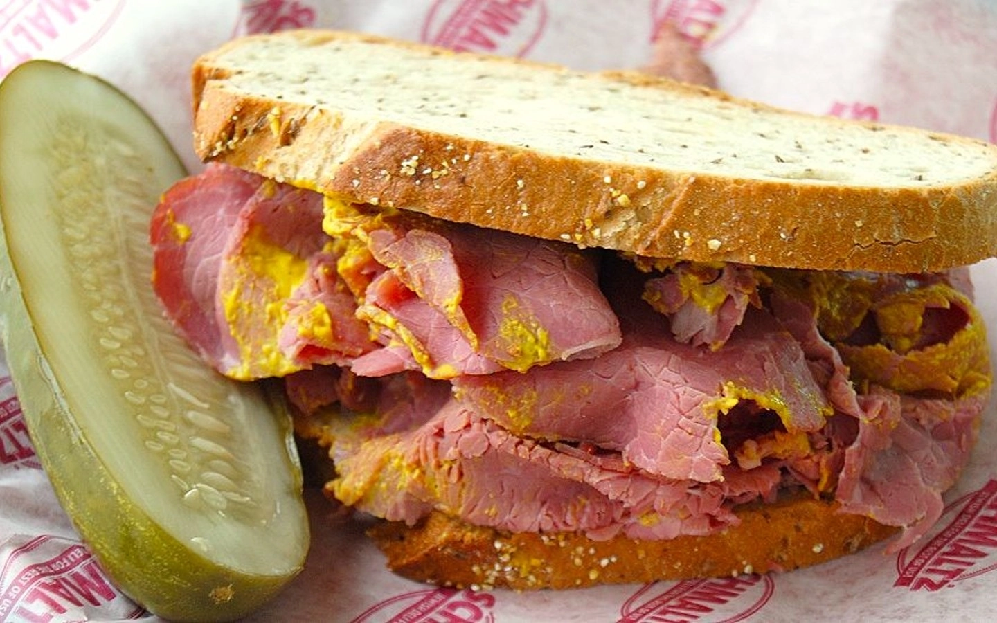 <strong>Send Deli Goodness Anywhere</strong>