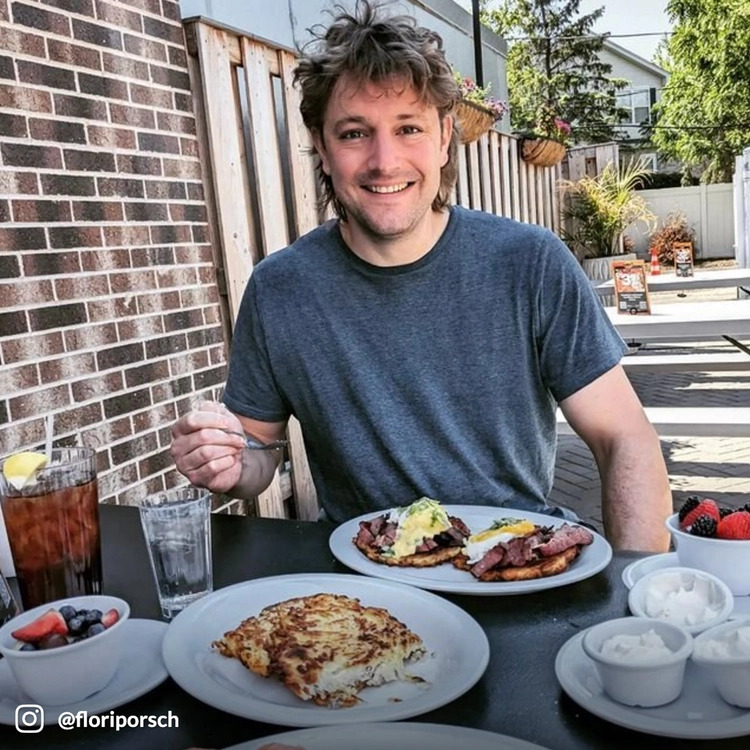 <strong>Schmaltz featured as Best Brunch Spot</strong>